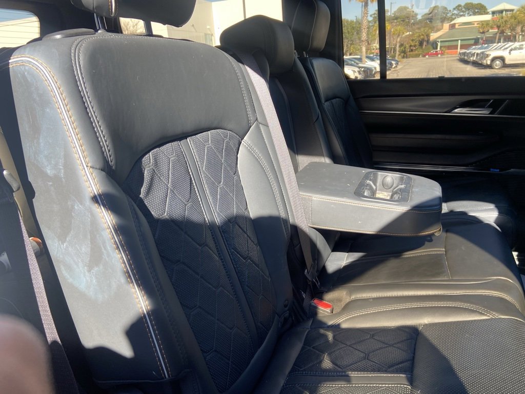 Used 2023 Jeep Grand Wagoneer Series III w/ Rear Seat Video Group 1 image 17
