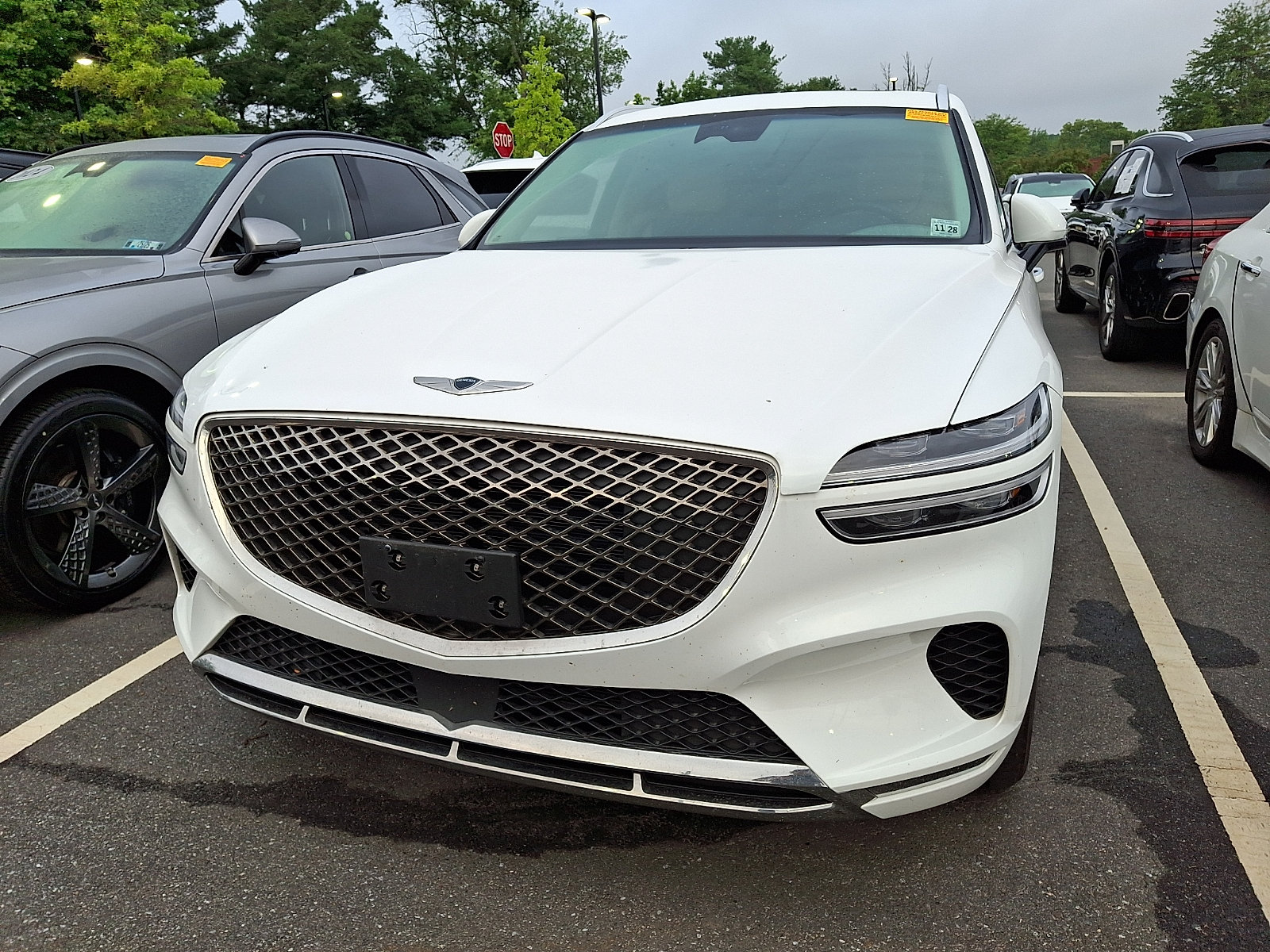 Used 2024 Genesis GV70 2.5T w/ Select Package AWD/4WD image 4