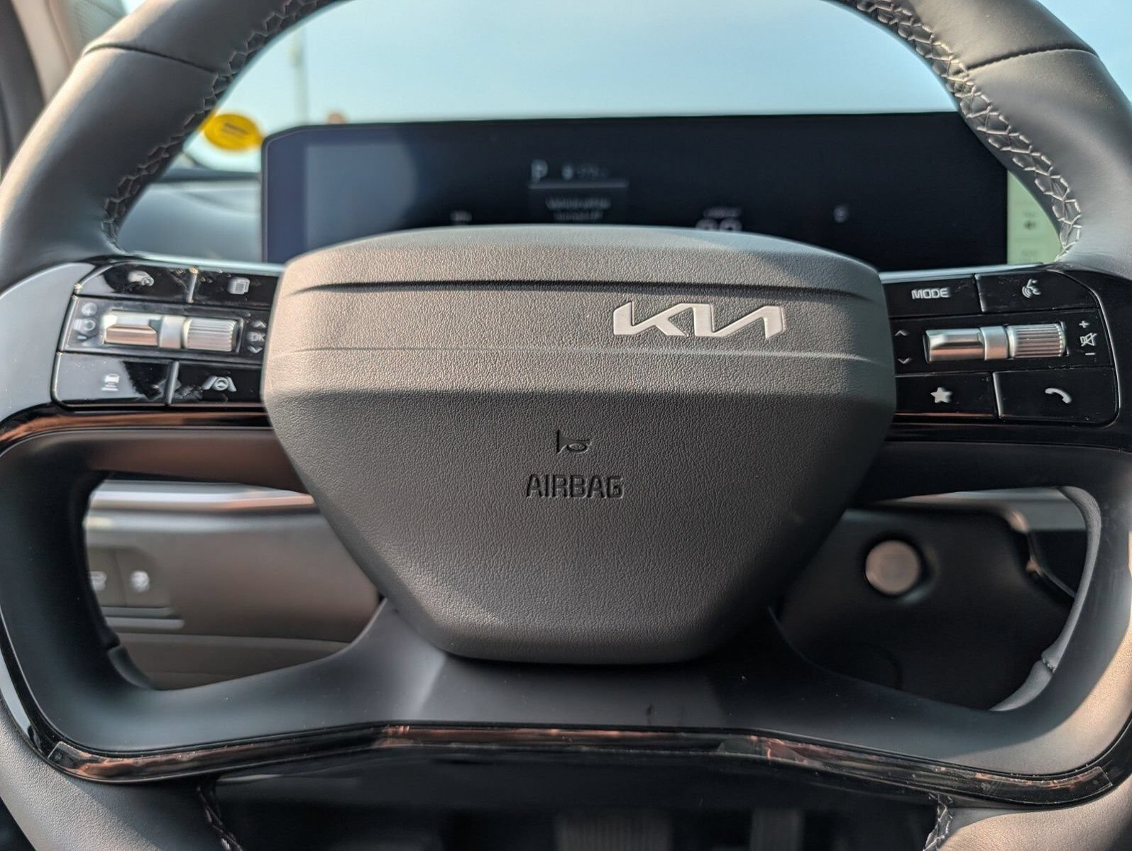 New 2026 Kia Sorento EX AWD/4WD image 31
