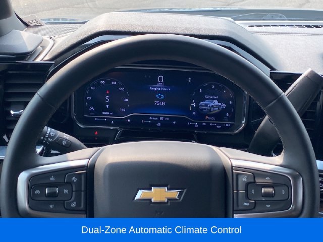 Certified 2024 Chevrolet Silverado 1500 LT AWD/4WD image 8