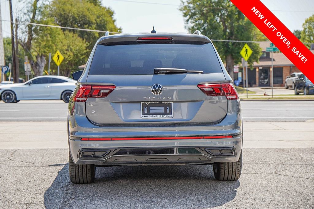 Used 2024 Volkswagen Tiguan SE R-Line image 7