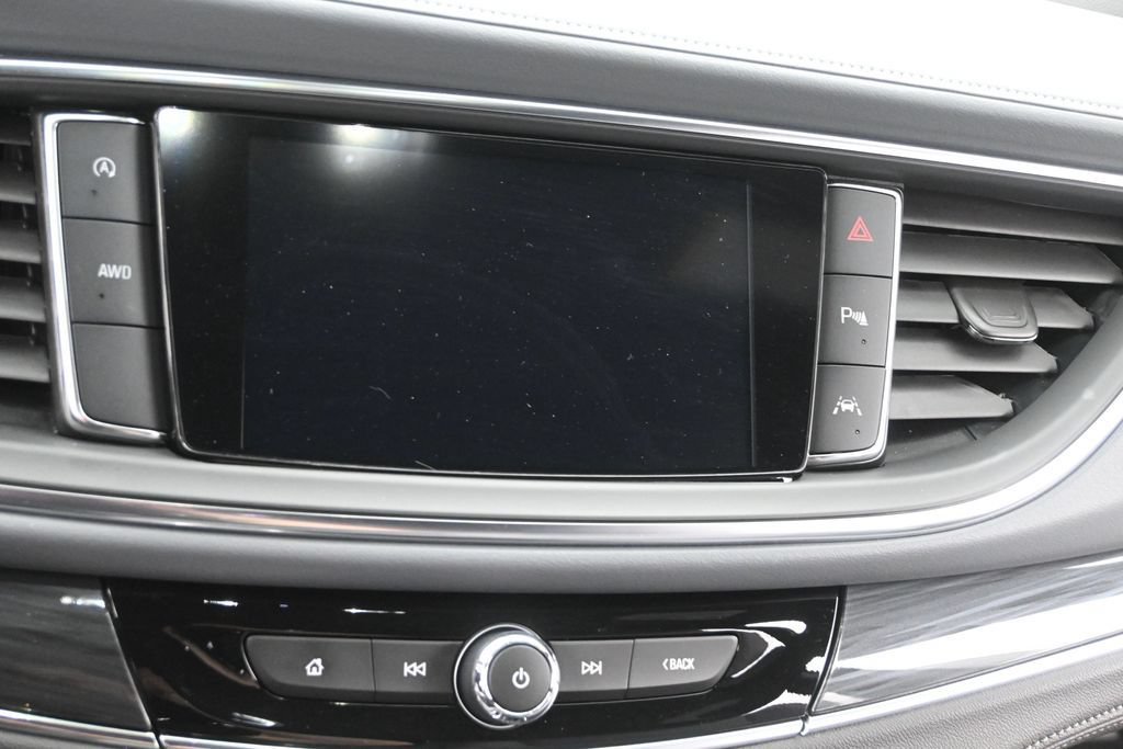 Used 2023 Buick Enclave Essence w/ Experience Buick Package AWD/4WD image 32