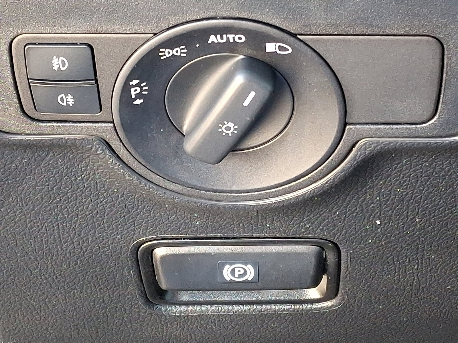Certified 2021 Mercedes-Benz Metris Passenger image 23