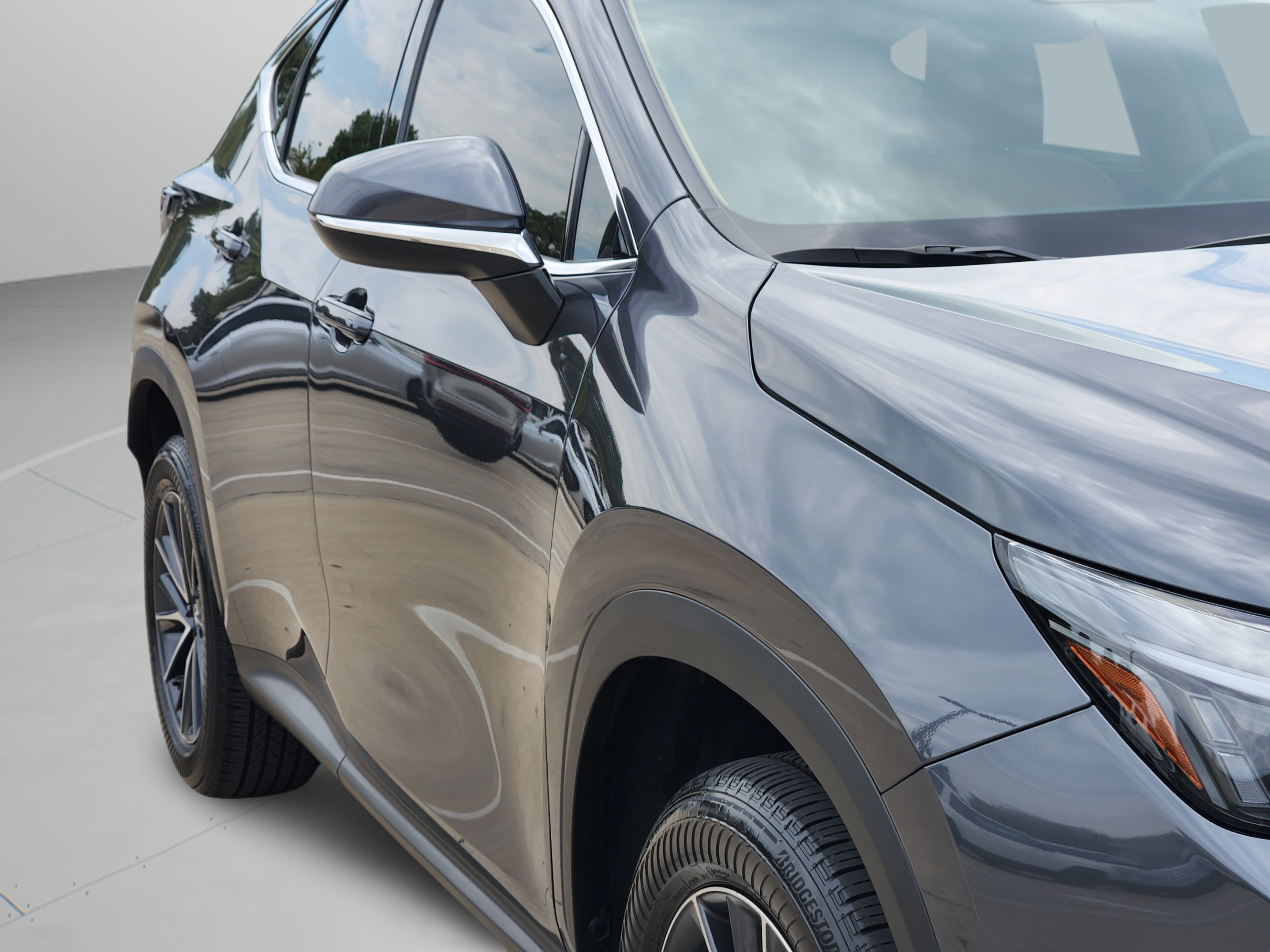 Certified 2025 Lexus NX 250 FWD w/ Accessory Package (Z1) image 39