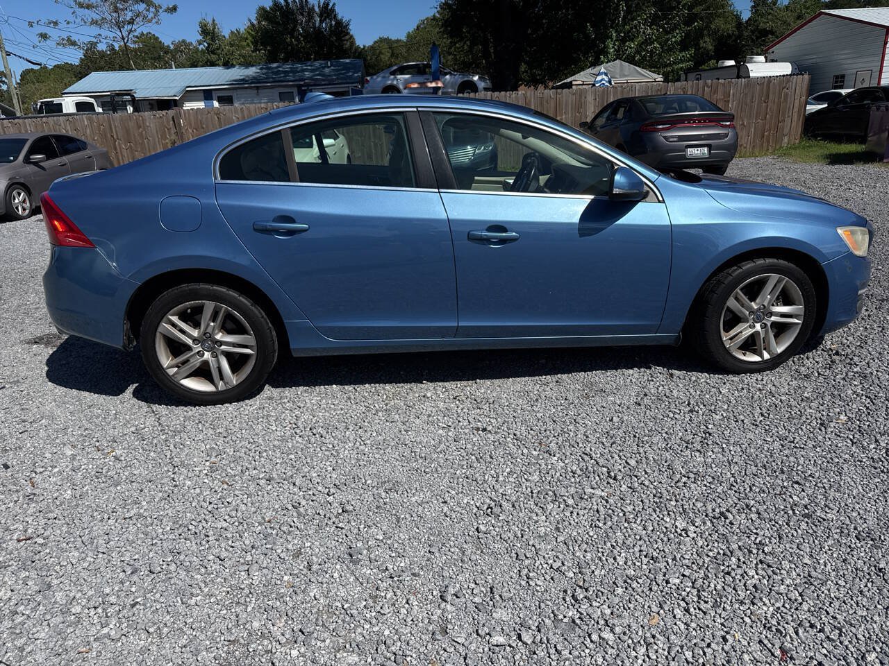 Used 2014 Volvo S60 T5 FWD image 2