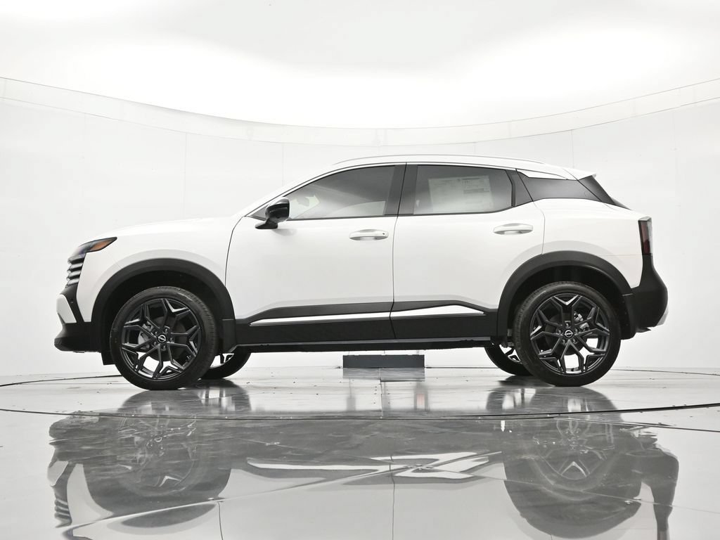 New 2026 Nissan Kicks SR FWD image 43