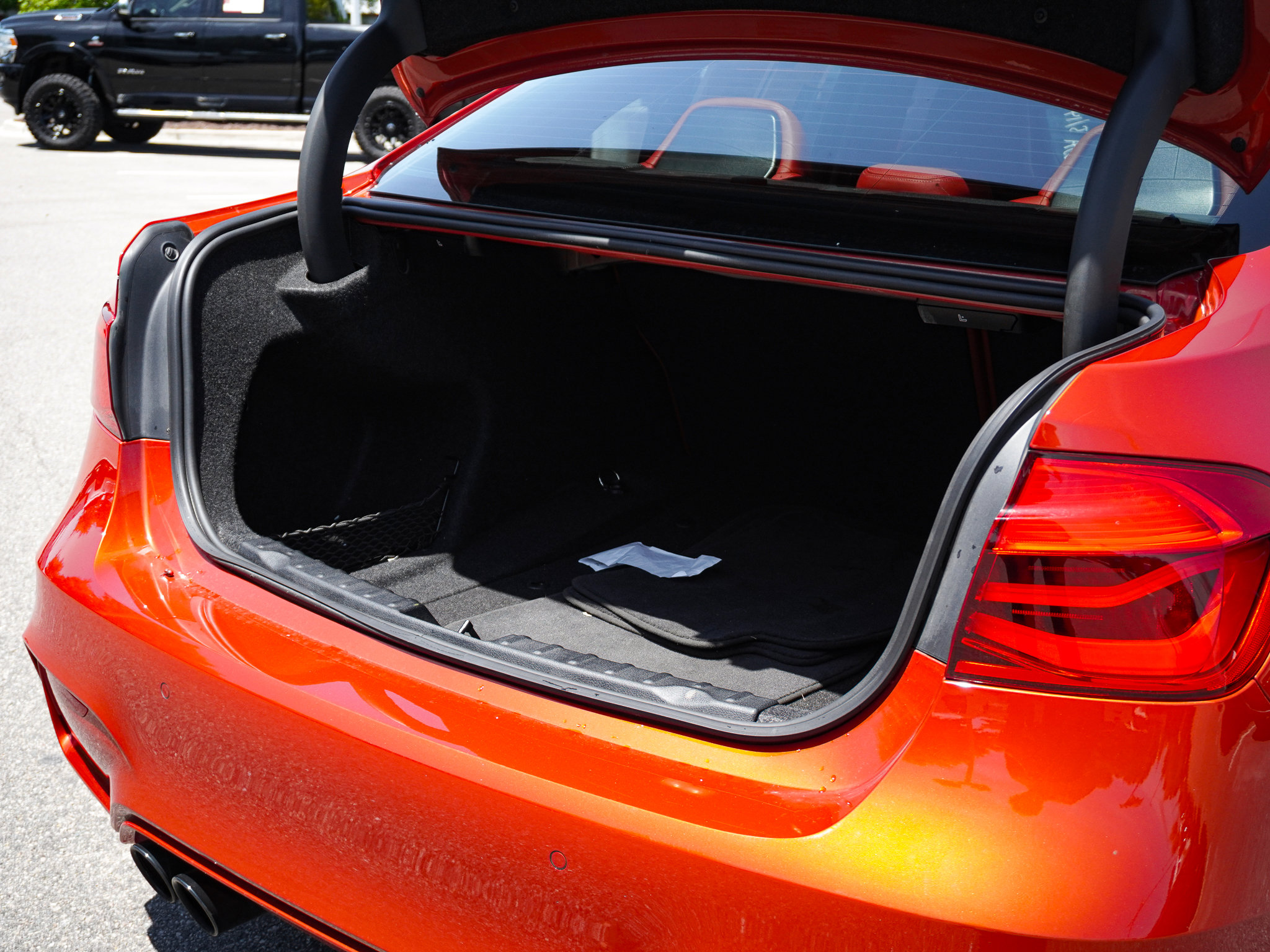 Used 2017 BMW M3 w/ Competition Package RWD image 29