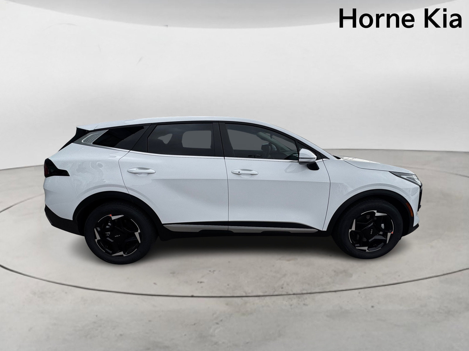 New 2026 Kia Sportage EX image 3