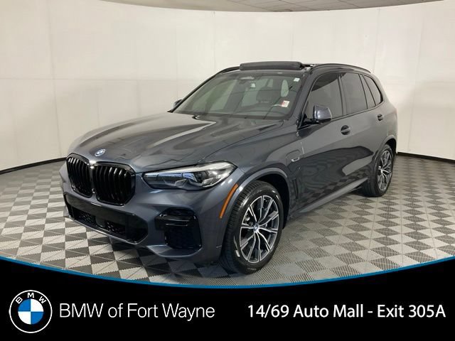 Used 2022 BMW X5 xDrive45e w/ M Sport Package AWD/4WD image 1