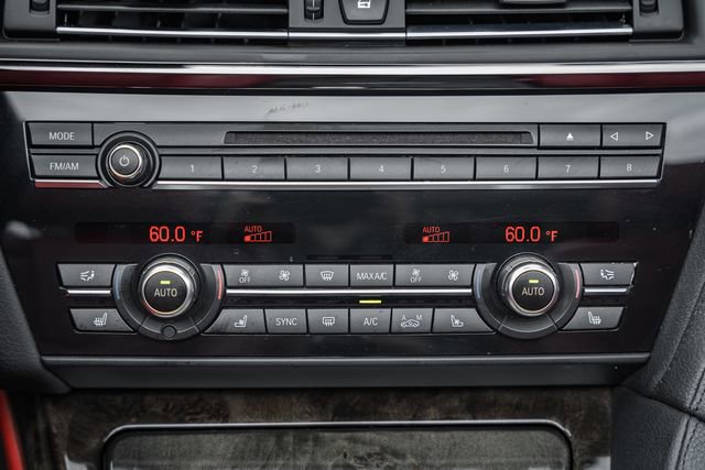 Used 2016 BMW M6 Convertible image 30