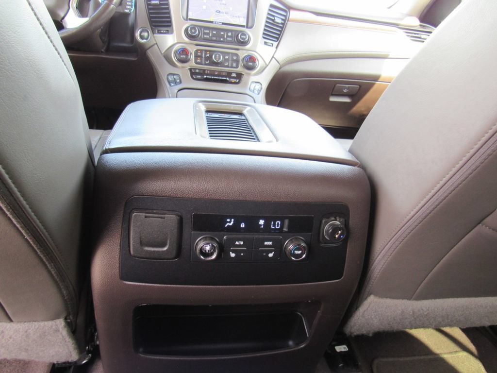 Used 2020 GMC Yukon XL Denali RWD image 24