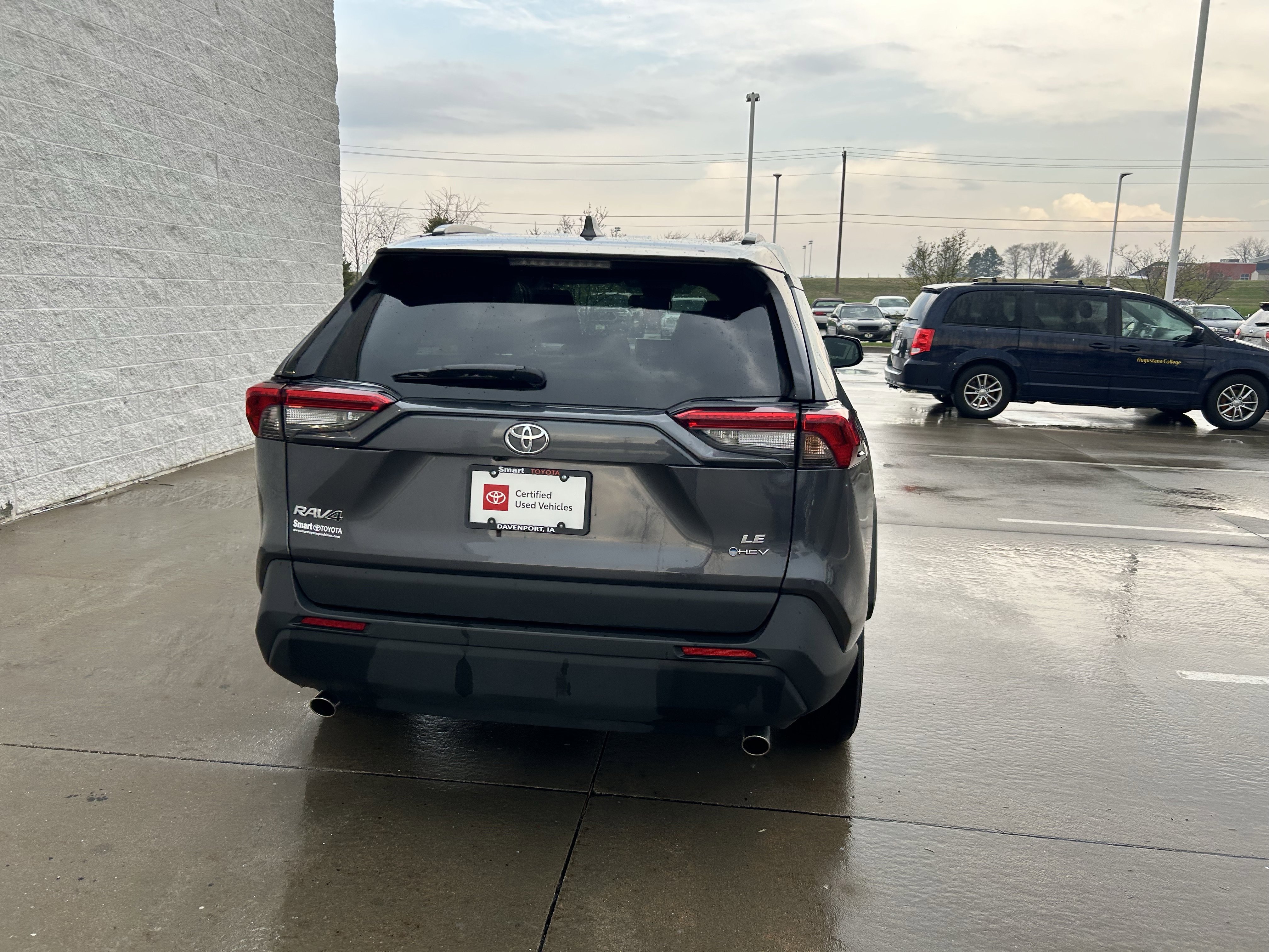 Certified 2025 Toyota RAV4 LE AWD/4WD image 4