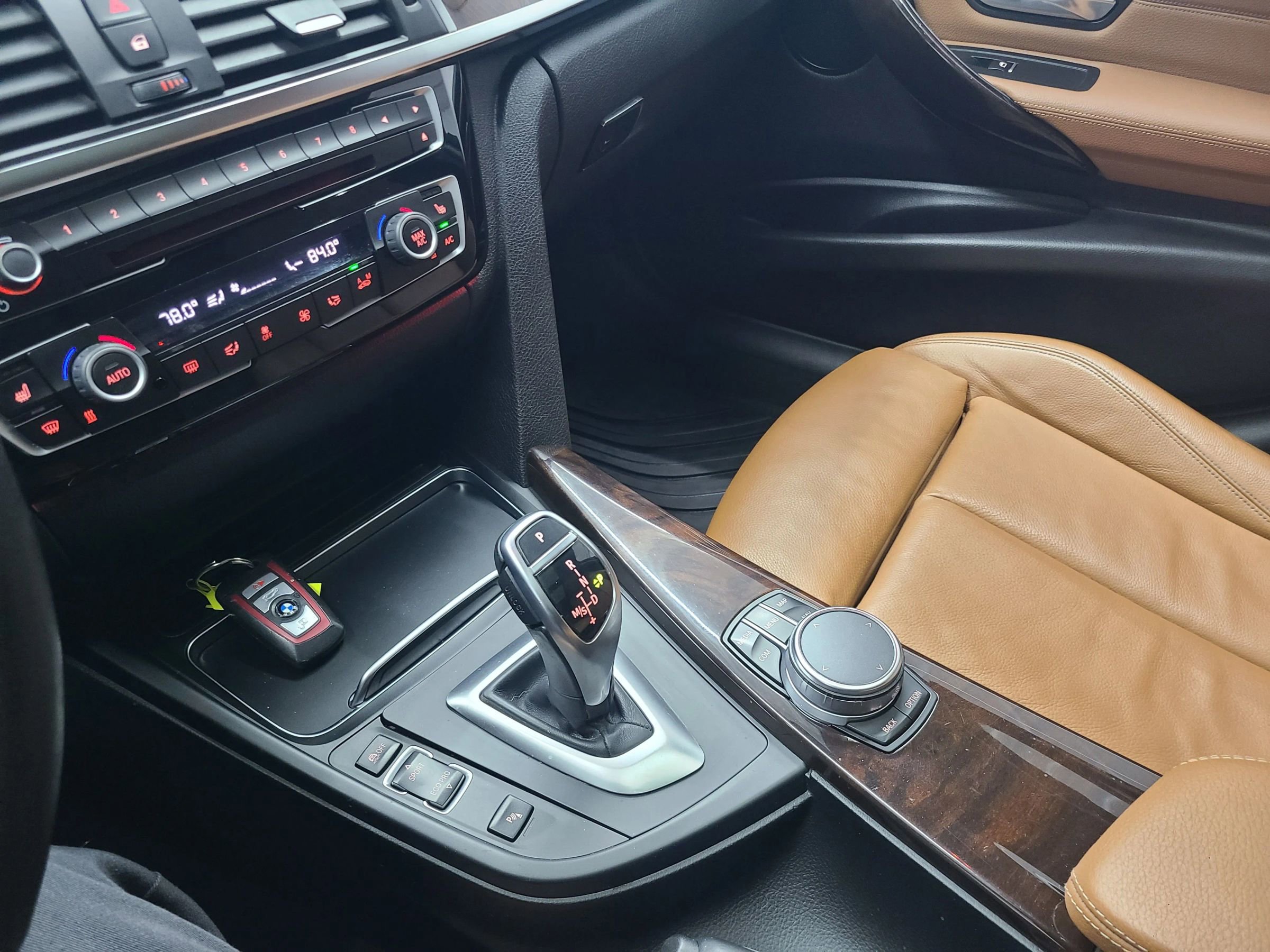 Used 2017 BMW 330i xDrive Wagon image 28