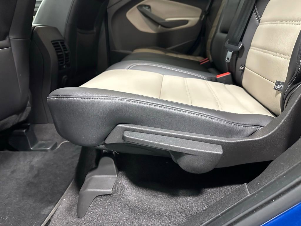Used 2019 Ford Escape SEL image 41