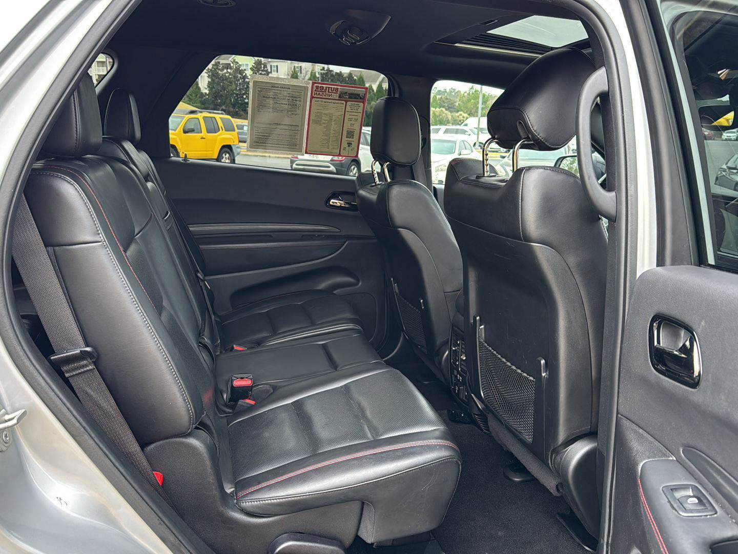 Used 2023 Dodge Durango GT image 11