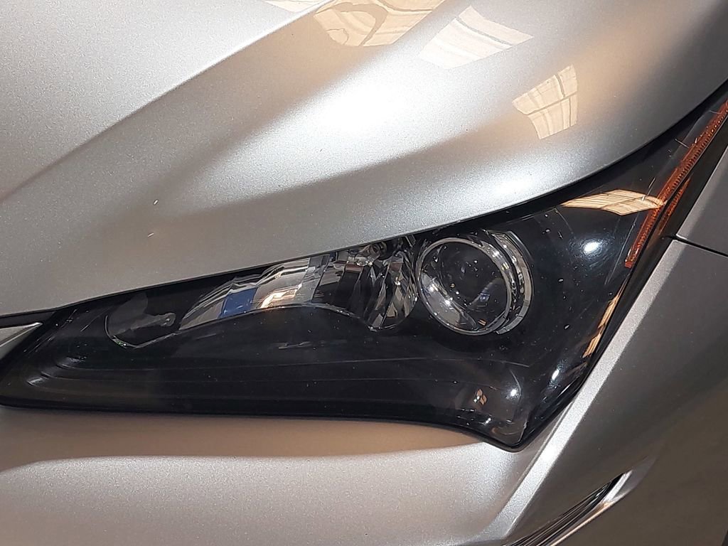Used 2017 Lexus NX 200t FWD image 32