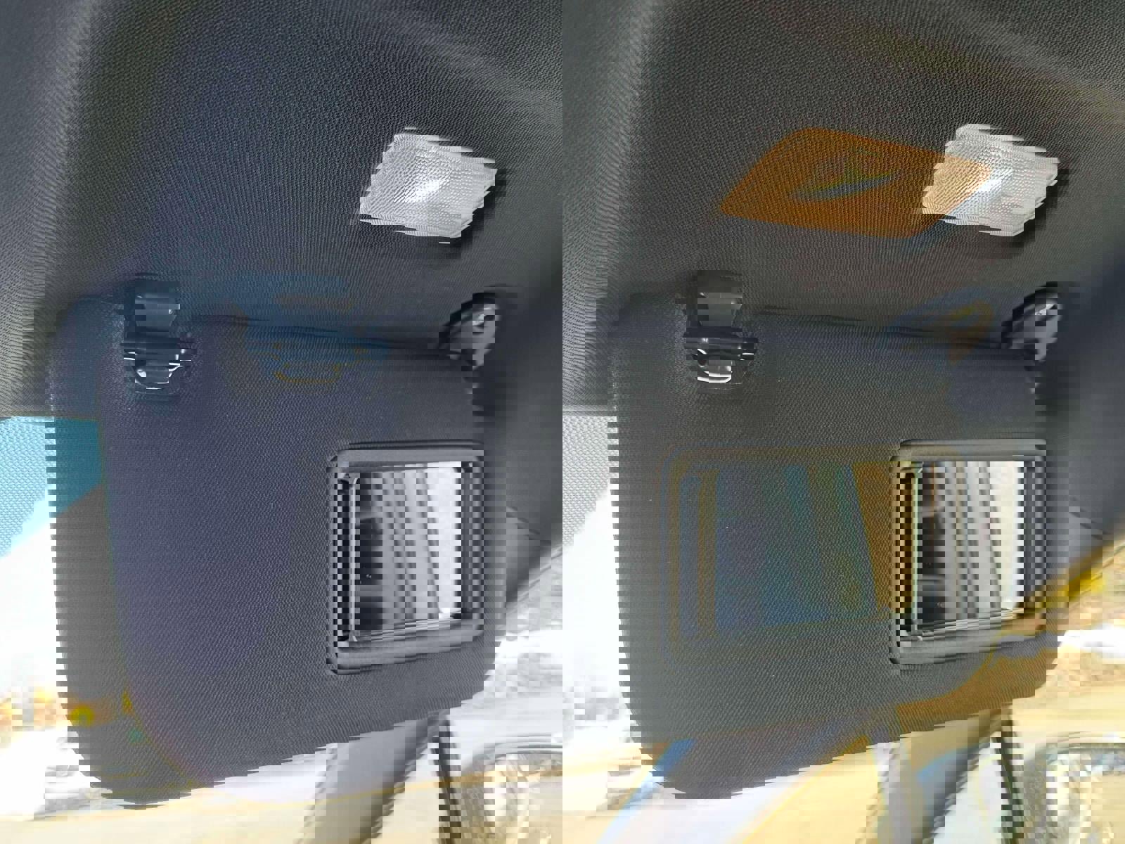 Used 2024 Subaru Solterra Premium image 26