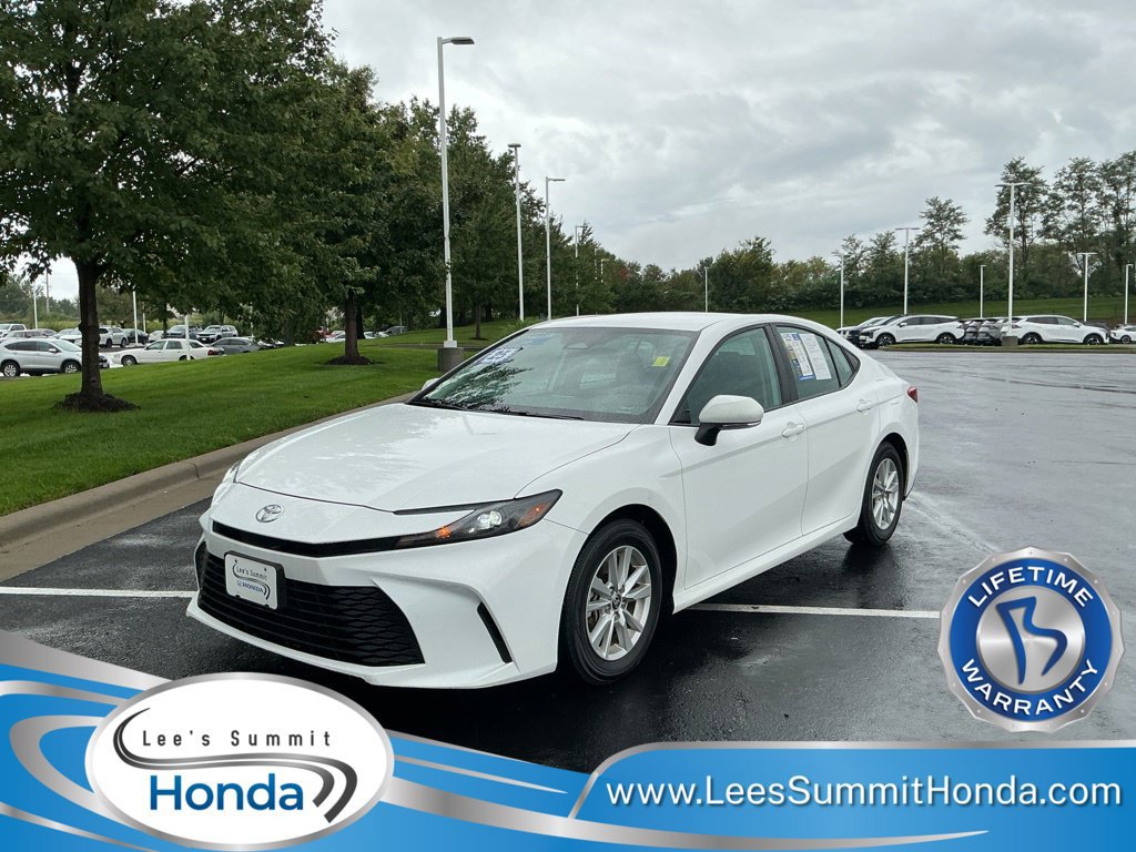 Used 2025 Toyota Camry LE