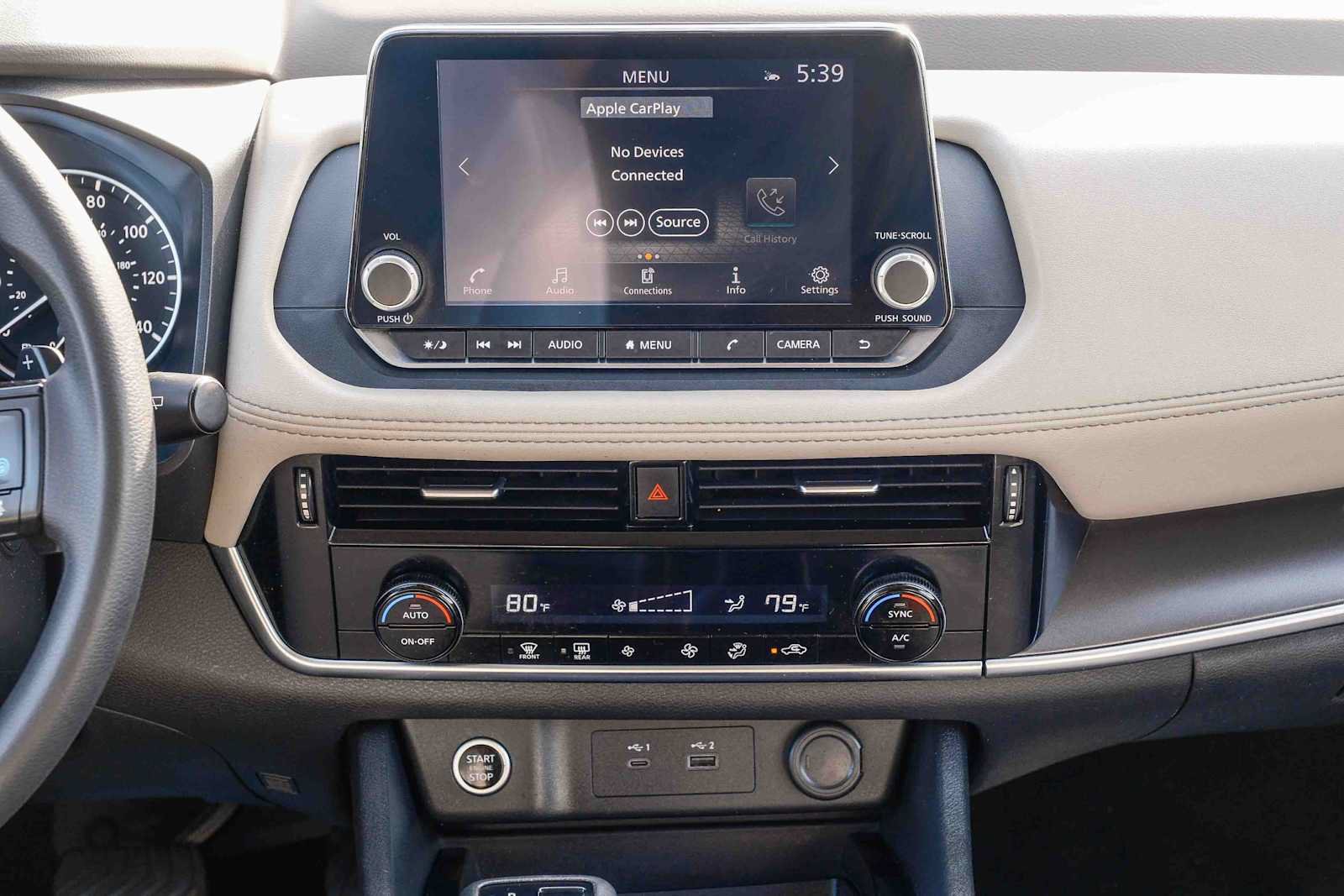 Used 2023 Nissan Rogue SV FWD image 14