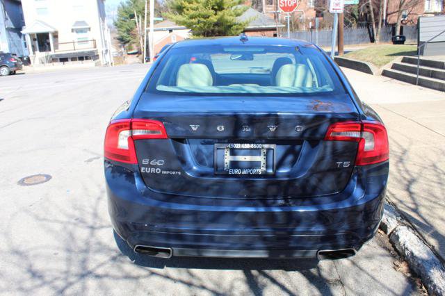 Used 2014 Volvo S60 T5 image 6