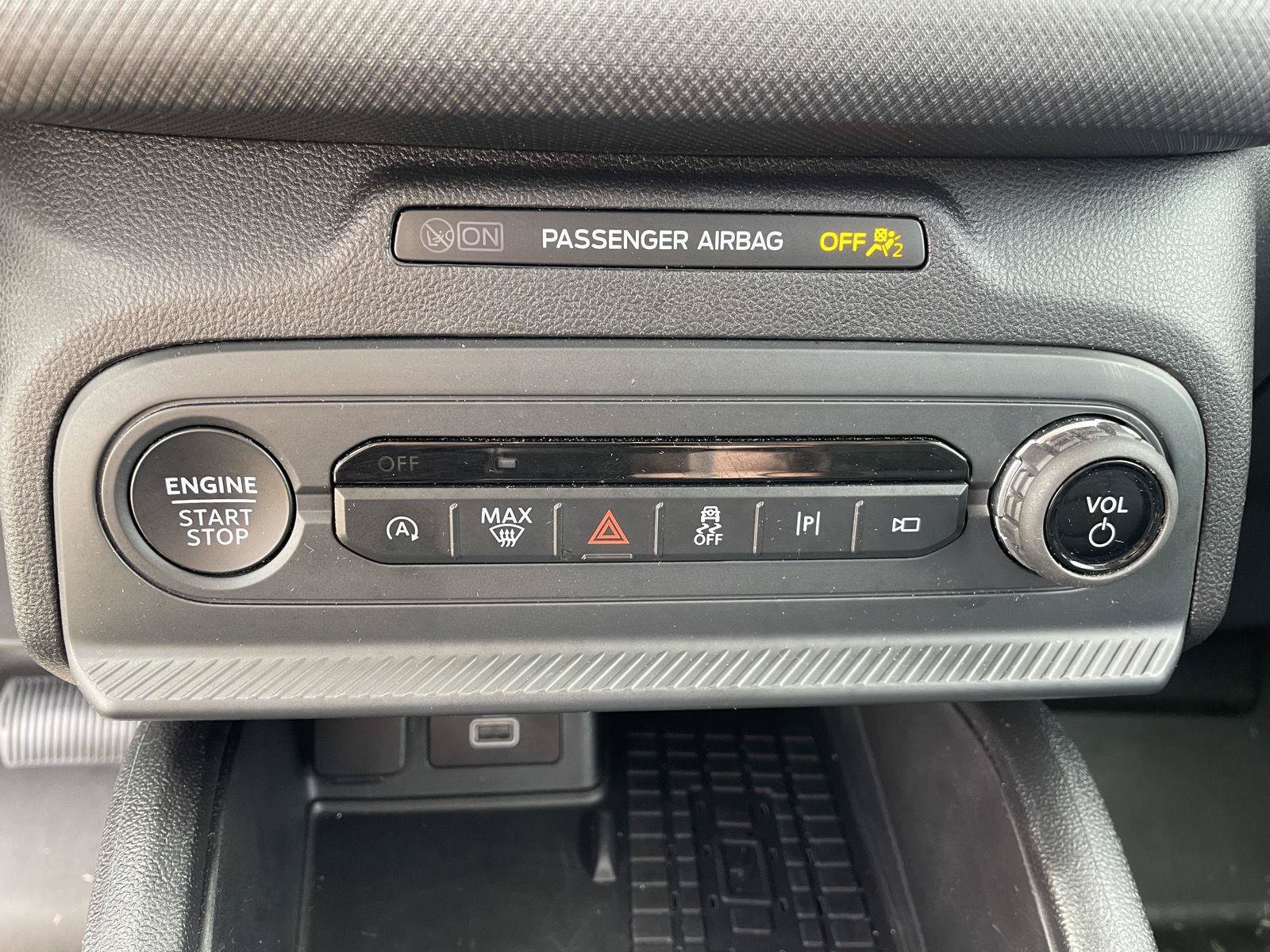 Used 2025 Ford Bronco Sport Outer Banks w/ Outer Banks Tech Package+ AWD/4WD image 23