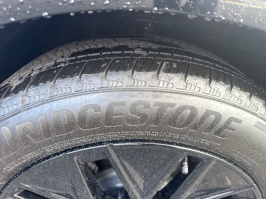 Used 2025 Ford Mustang Mach-E Premium w/ Sport Appearance Package image 22