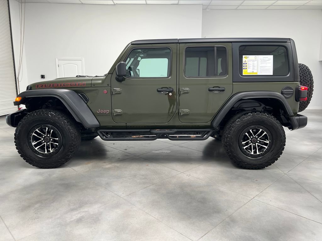 Used 2024 Jeep Wrangler Unlimited Rubicon w/ XTREMEE 35" Tire Package AWD/4WD image 4
