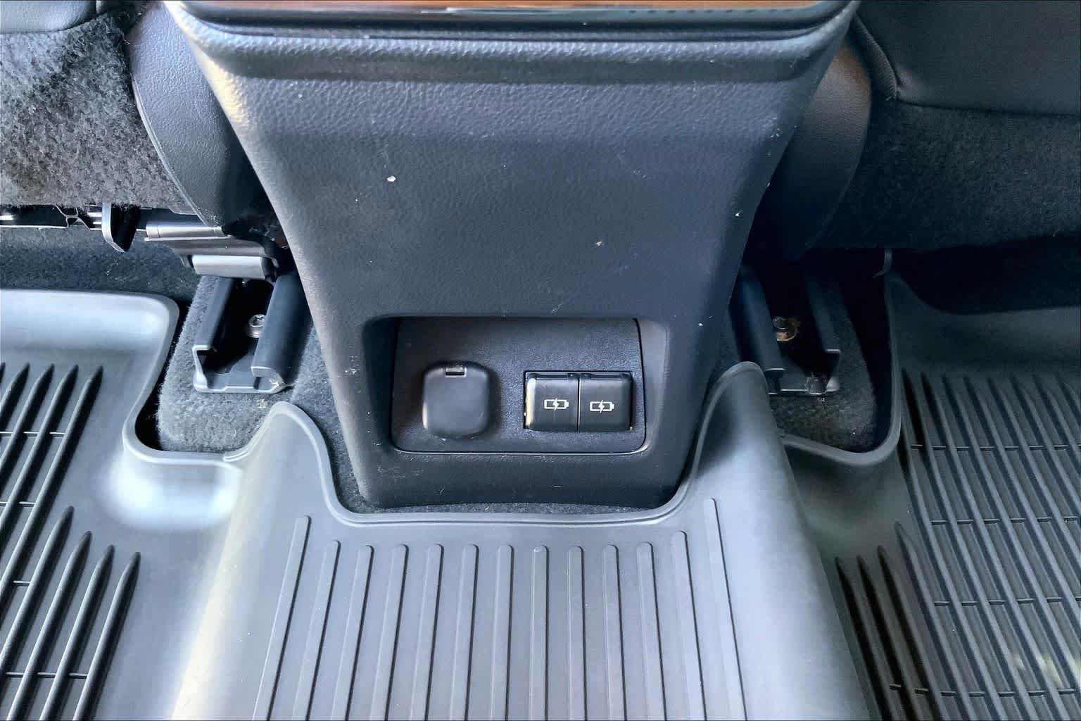 Used 2023 Lexus NX 350 AWD image 36