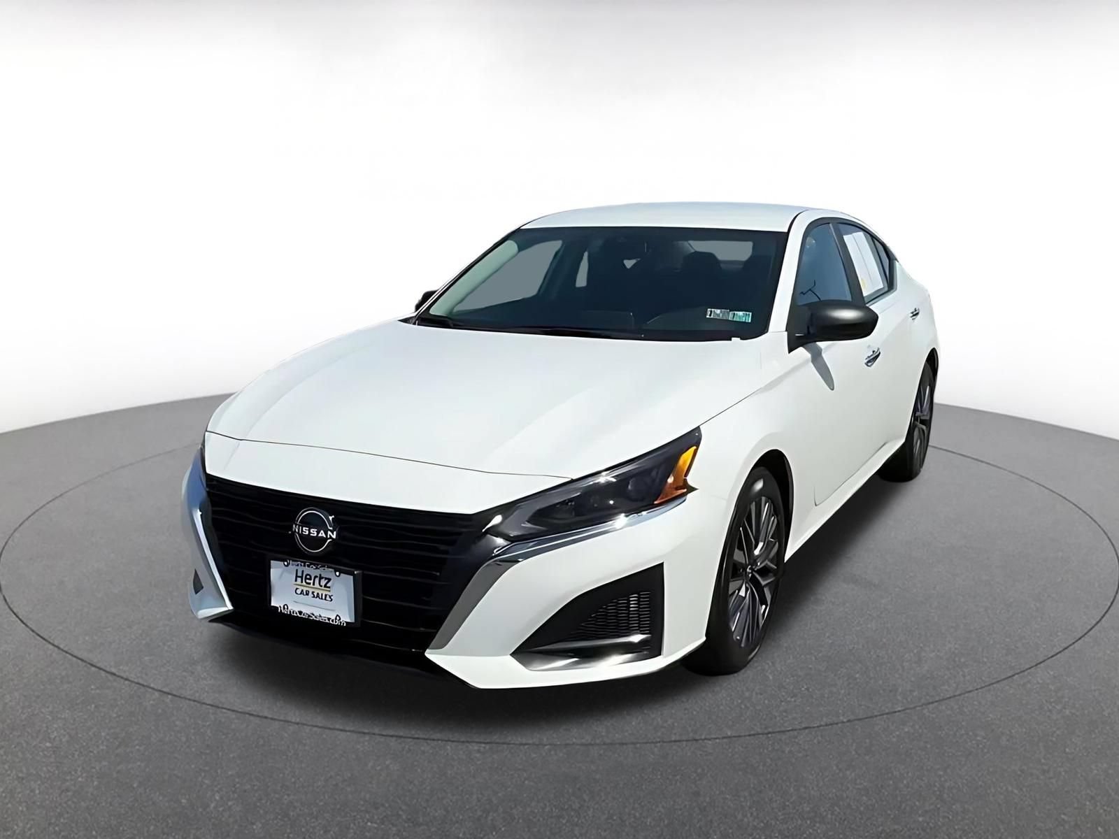 Used 2025 Nissan Altima 2.5 SV FWD image 6