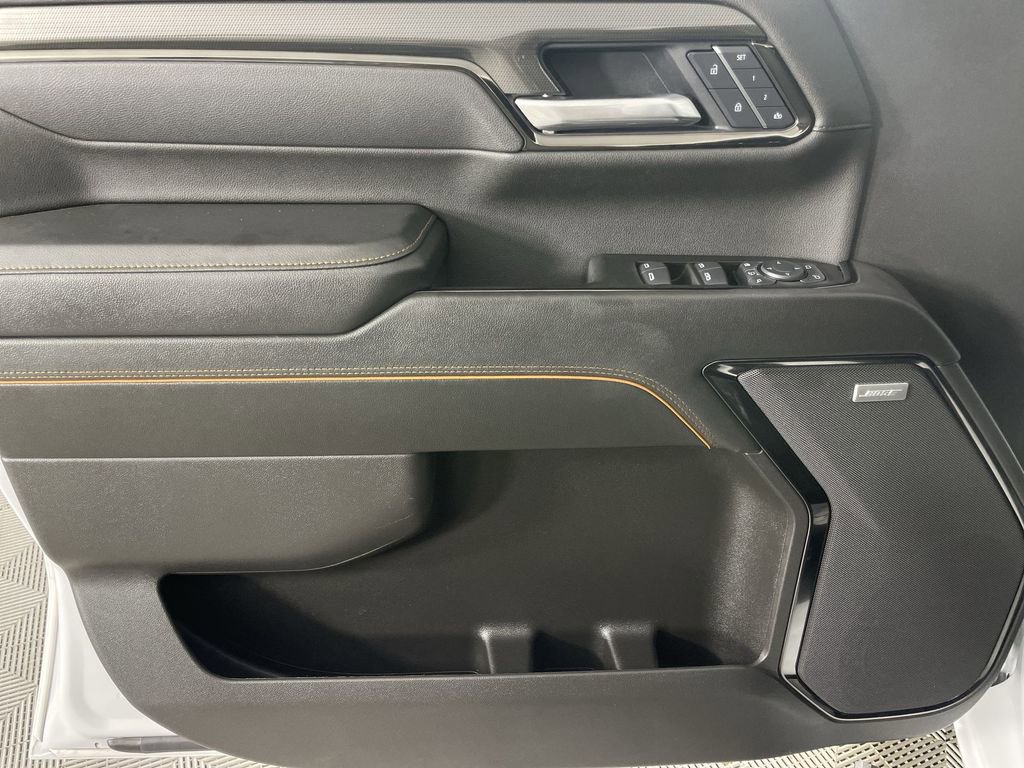 Used 2025 GMC Sierra 2500 AT4 w/ AT4 Premium Plus Package image 23