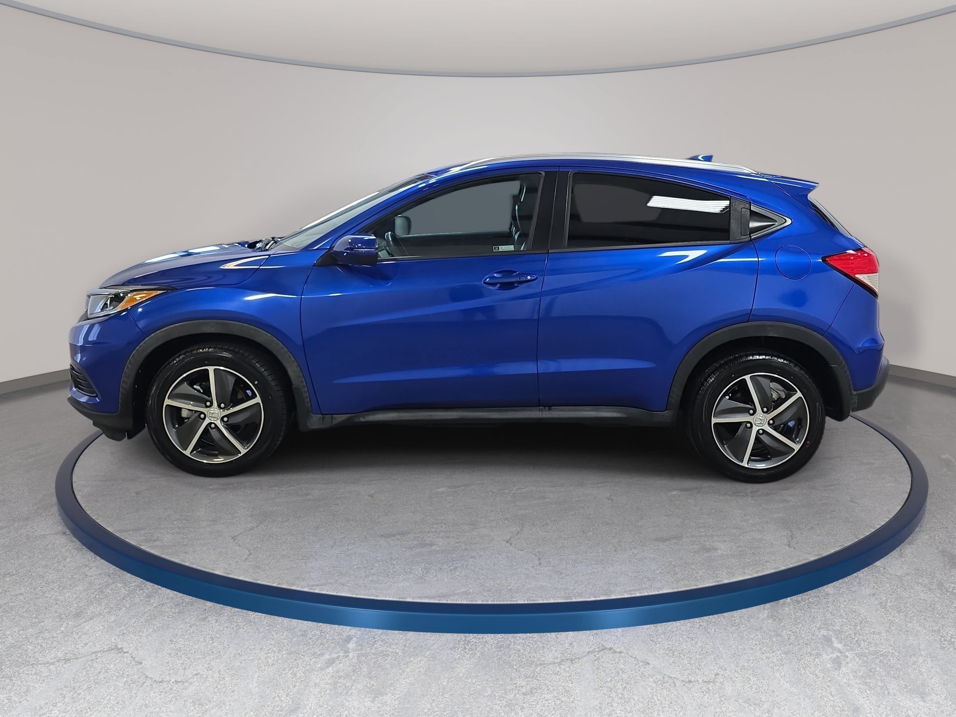 Certified 2021 Honda HR-V EX-L image 9