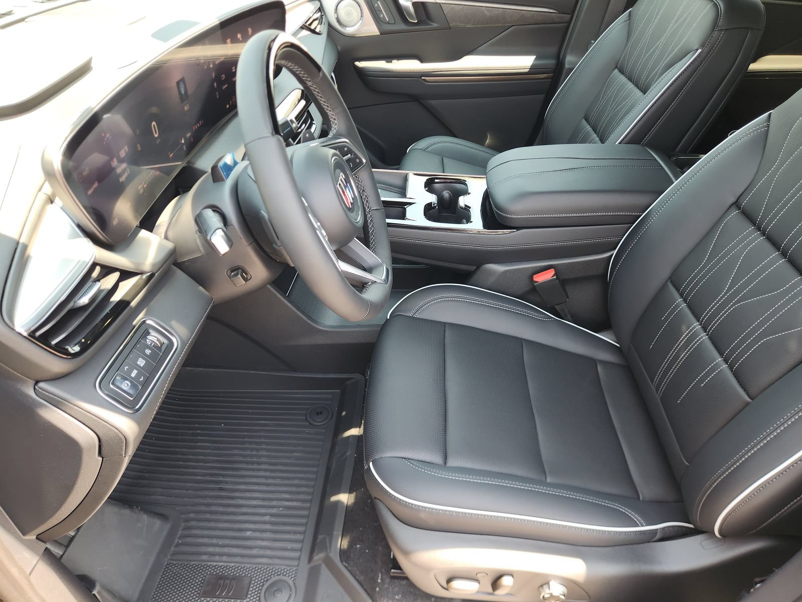 New 2026 Buick Enclave Avenir w/ Super Cruise Package FWD image 16