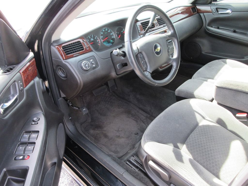 Certified 2011 Chevrolet Impala LT image 10