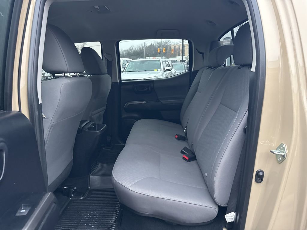Used 2020 Toyota Tacoma SR5 image 25