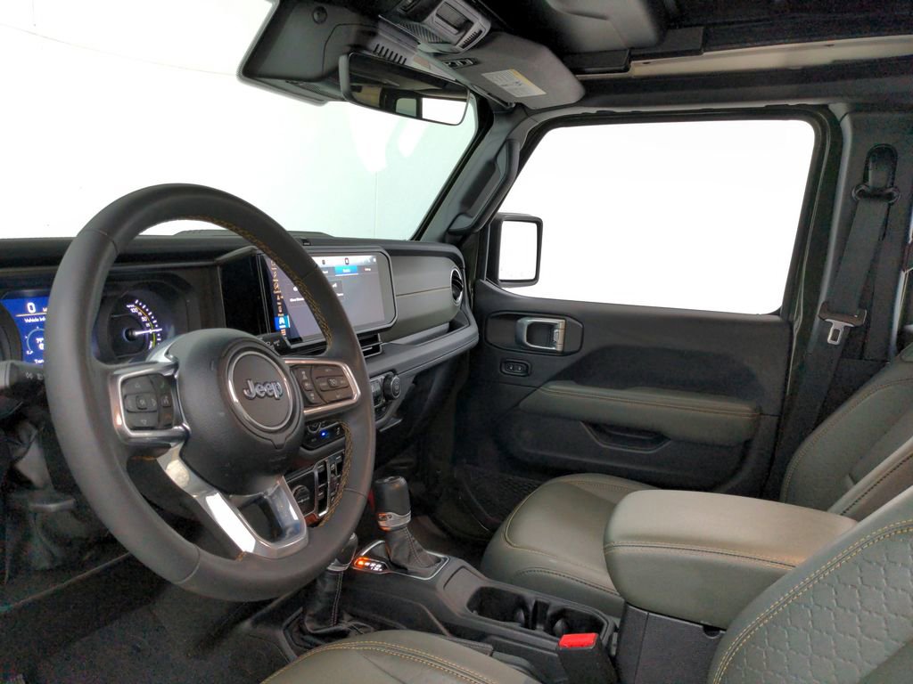 Used 2024 Jeep Wrangler High Altitude AWD/4WD image 17