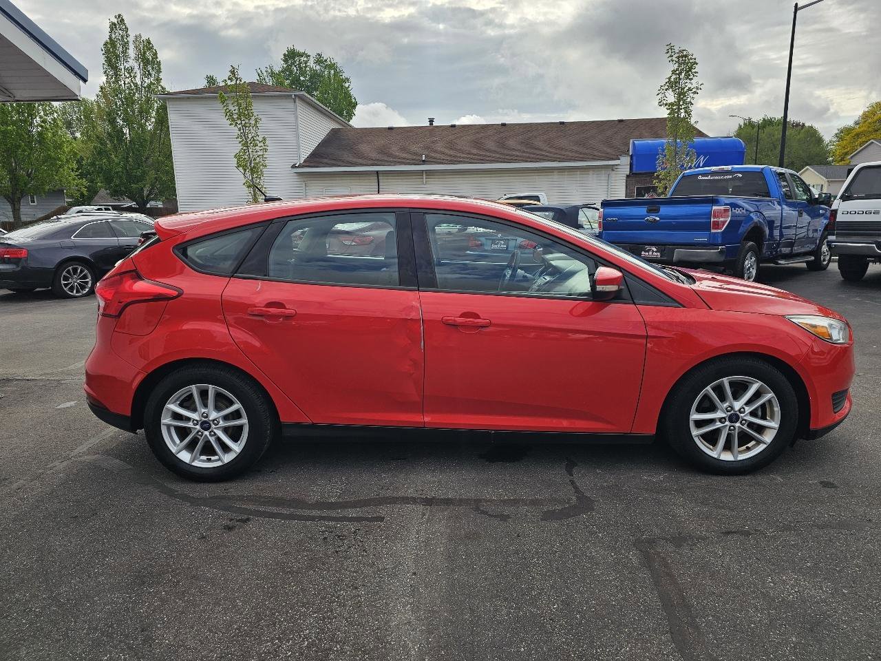 Used 2015 Ford Focus SE FWD image 13