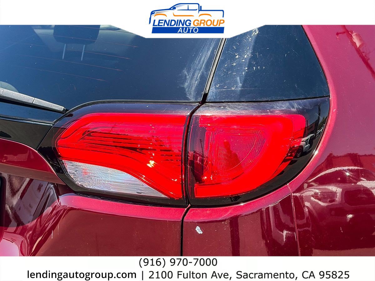 Used 2018 Chrysler Pacifica Touring-L FWD image 8