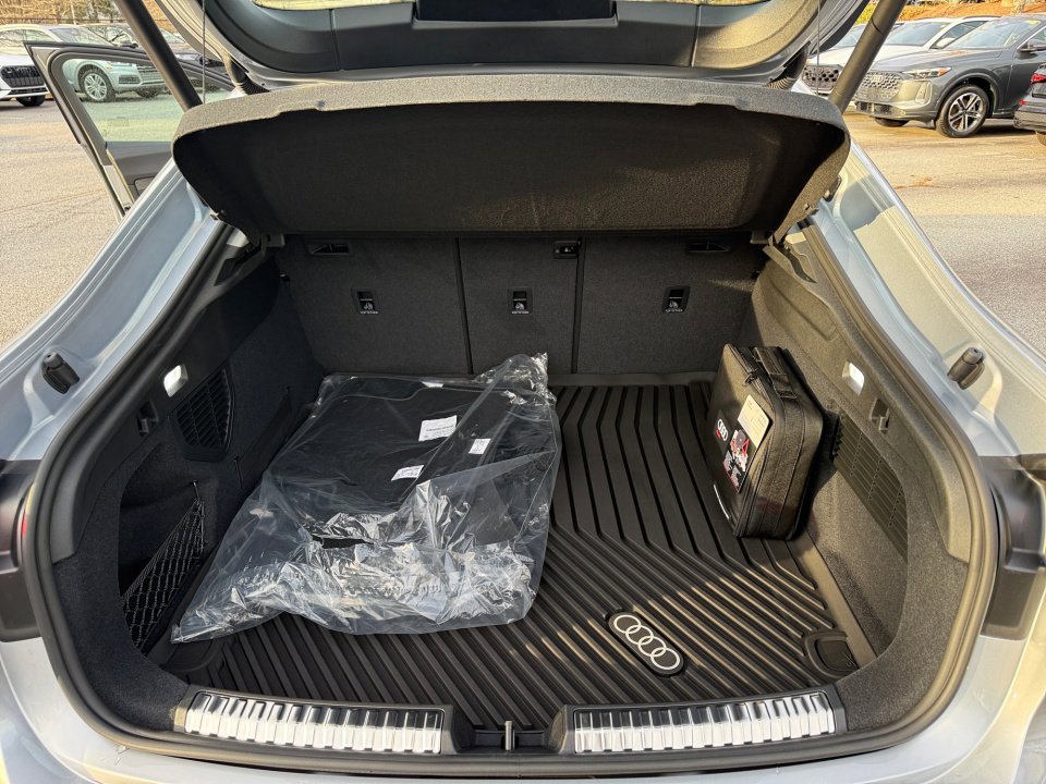 New 2025 Audi A5 2.0T Premium image 15