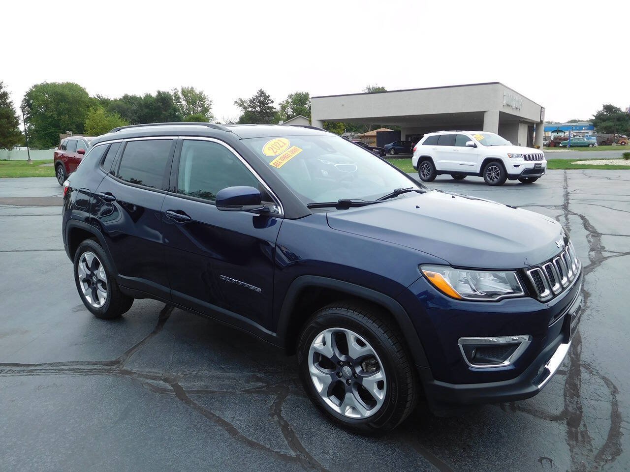 Used 2021 Jeep Compass Limited AWD/4WD image 1