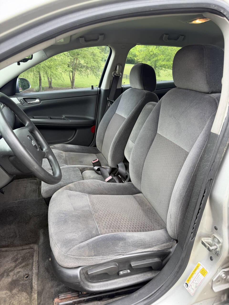 Used 2008 Chevrolet Impala LT FWD image 14
