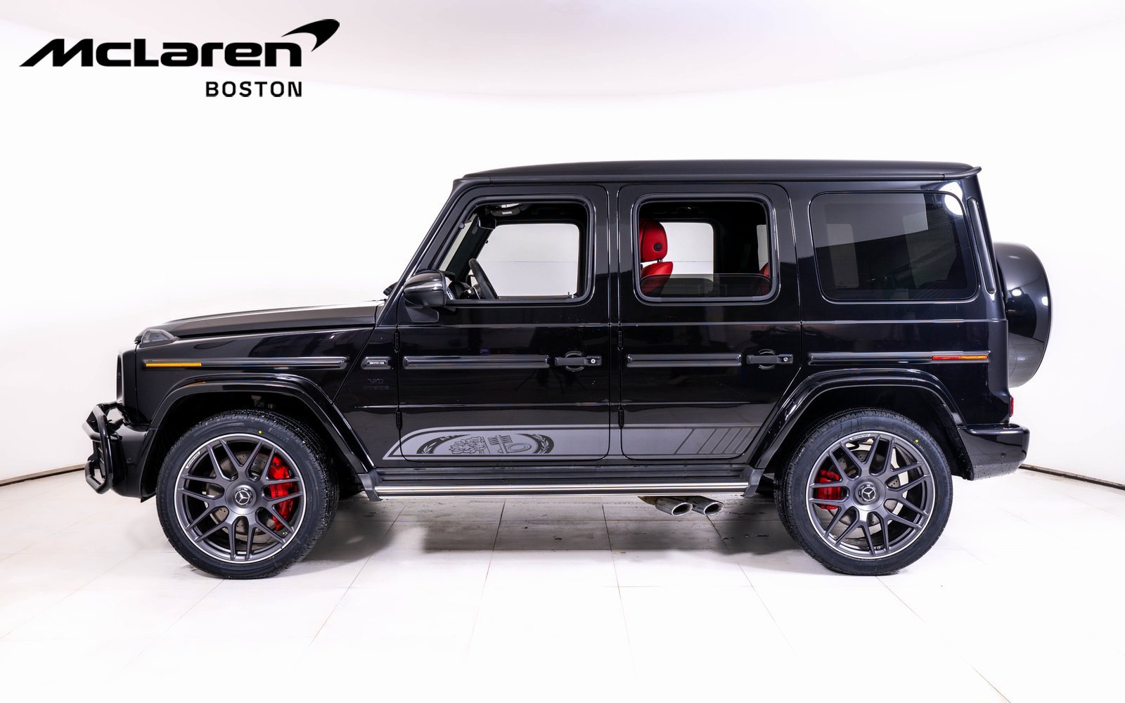 Used 2022 Mercedes-Benz G 63 AMG 4MATIC w/ AMG Night Package image 2