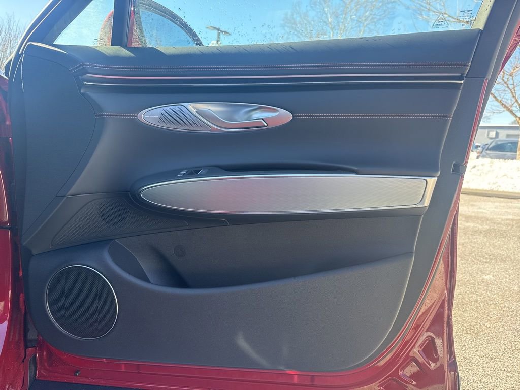 New 2026 Genesis GV70 2.5T Sport Prestige AWD/4WD image 31