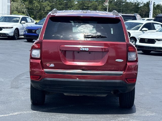 Used 2014 Jeep Compass Latitude FWD image 8