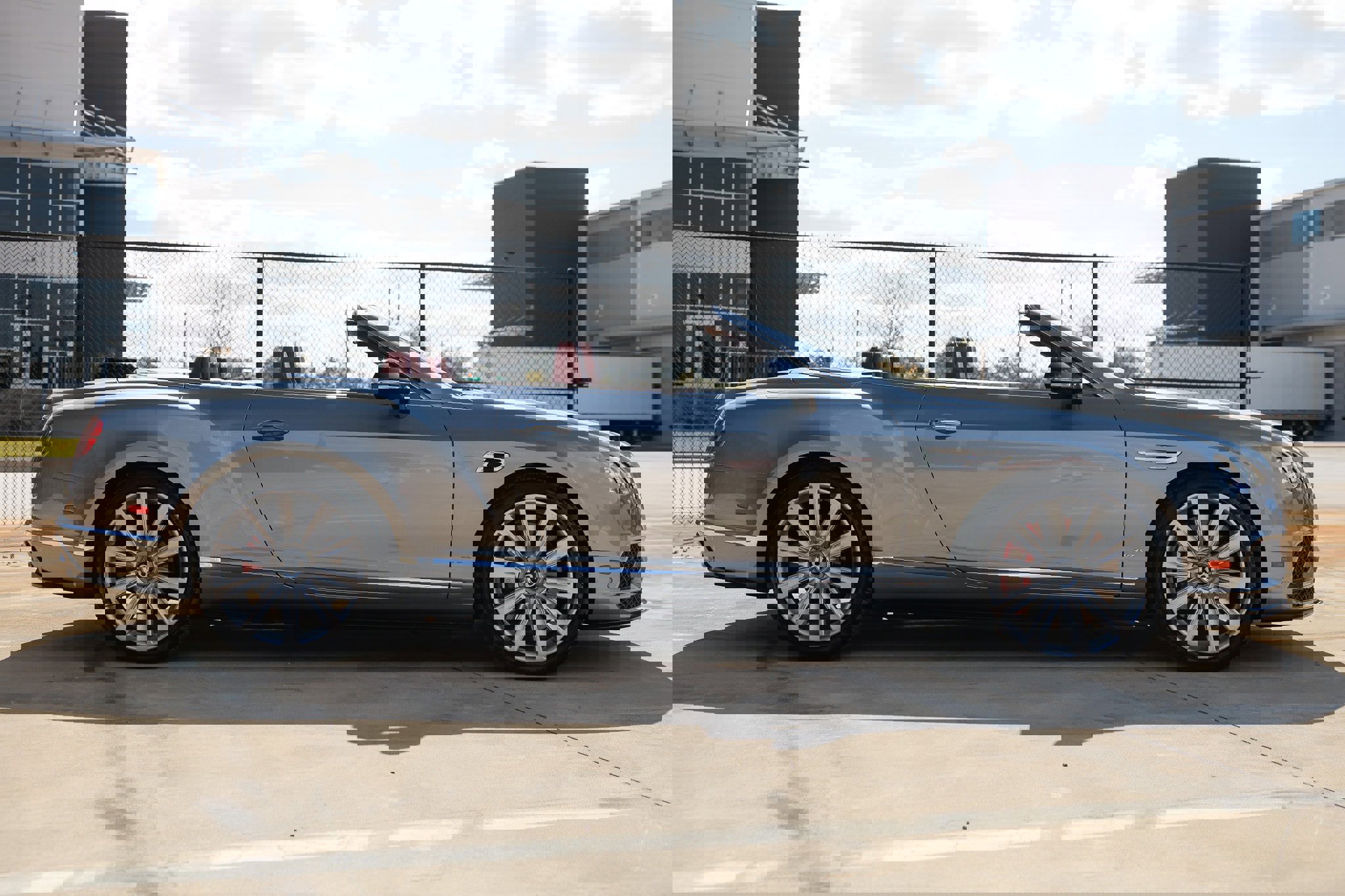 Used 2016 Bentley Continental GT V8 S image 18