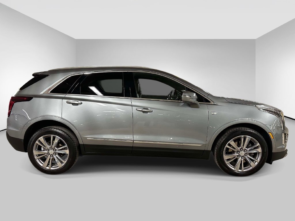 Used 2024 Cadillac XT5 Premium Luxury w/ LPO, Floor Liner Package AWD/4WD image 6