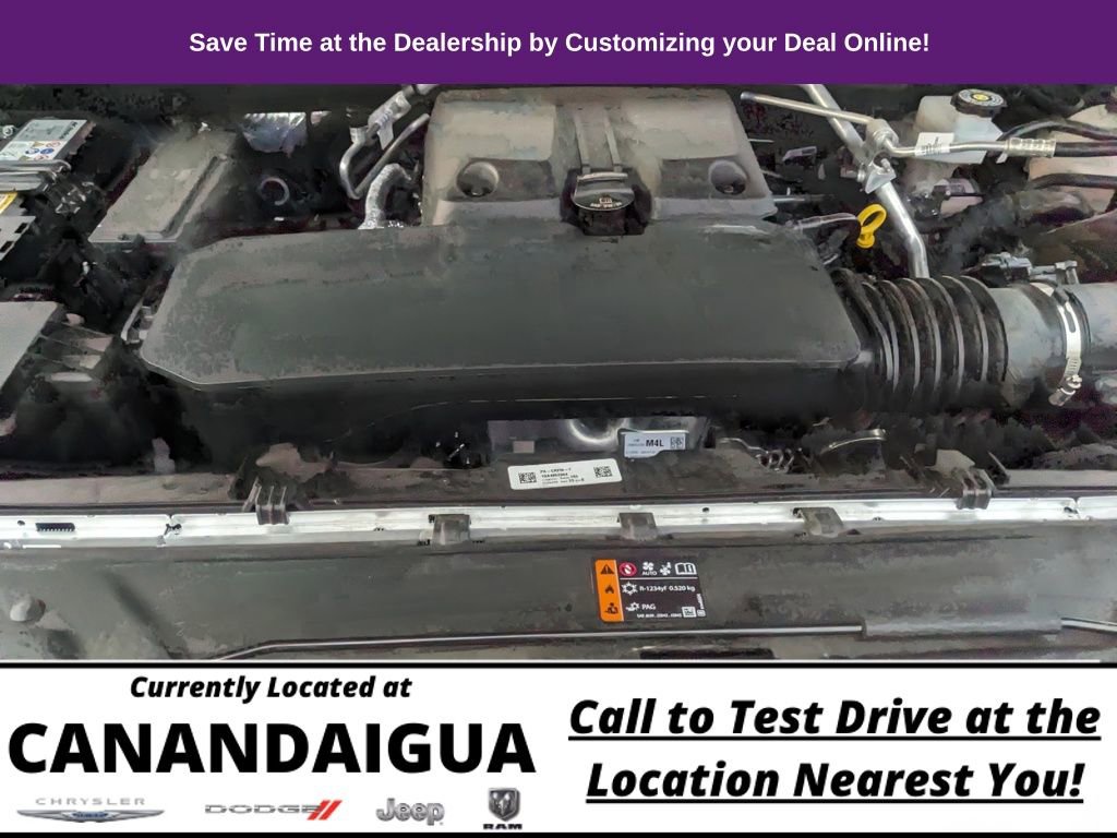 Used 2025 GMC Canyon Elevation w/ Convenience Package image 9