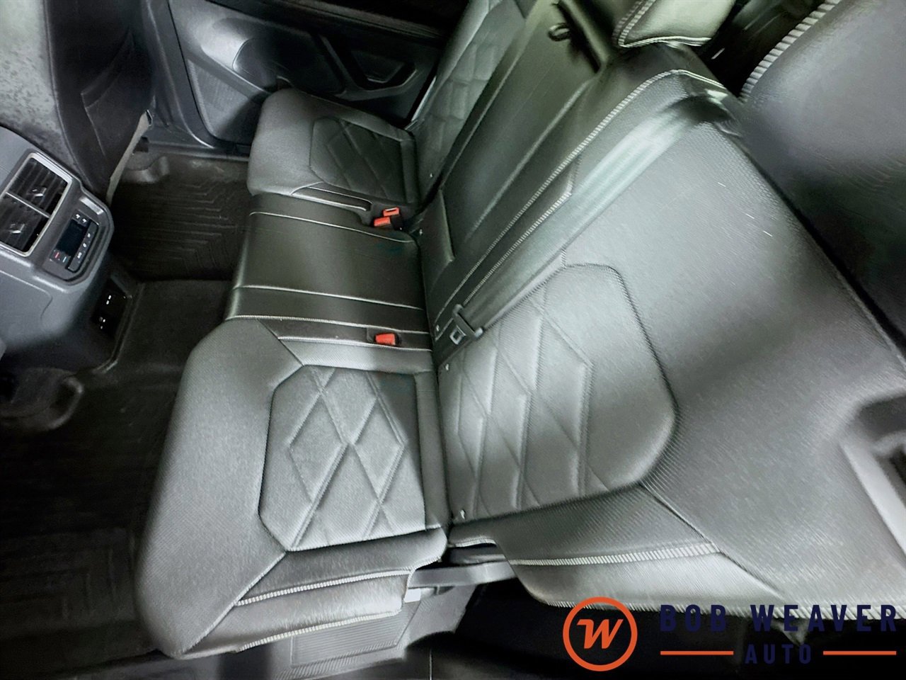 Used 2024 Volkswagen Atlas SE image 25