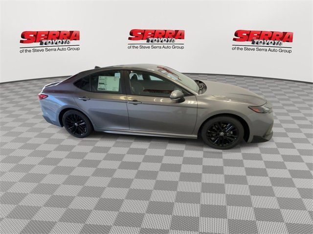 New 2025 Toyota Camry SE image 10