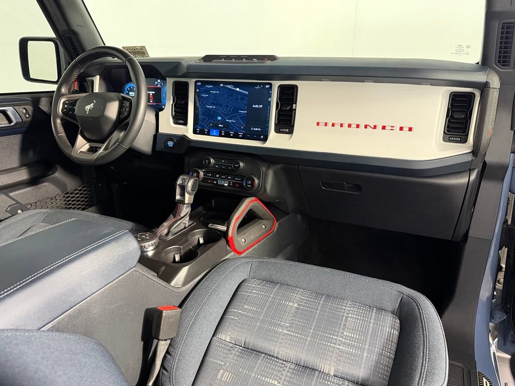 Used 2025 Ford Bronco Heritage Edition AWD/4WD image 14