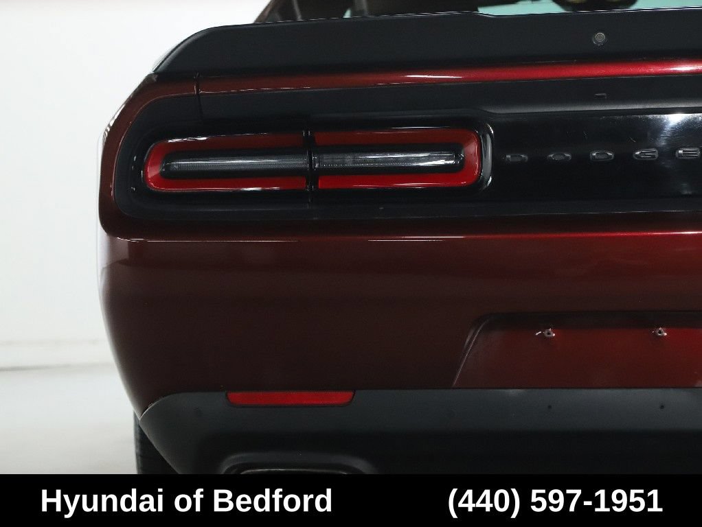 Used 2022 Dodge Challenger R/T w/ Blacktop Package RWD image 38